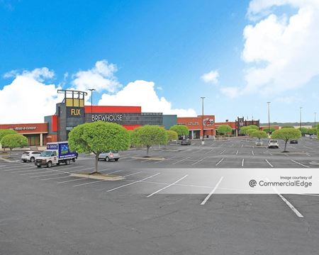 Preview of commercial space at 2200 South Interstate 35