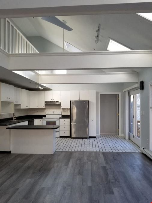136 Broadway - Dover, NH