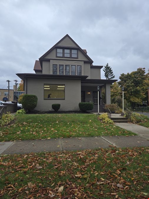 104 Linwood Ave
