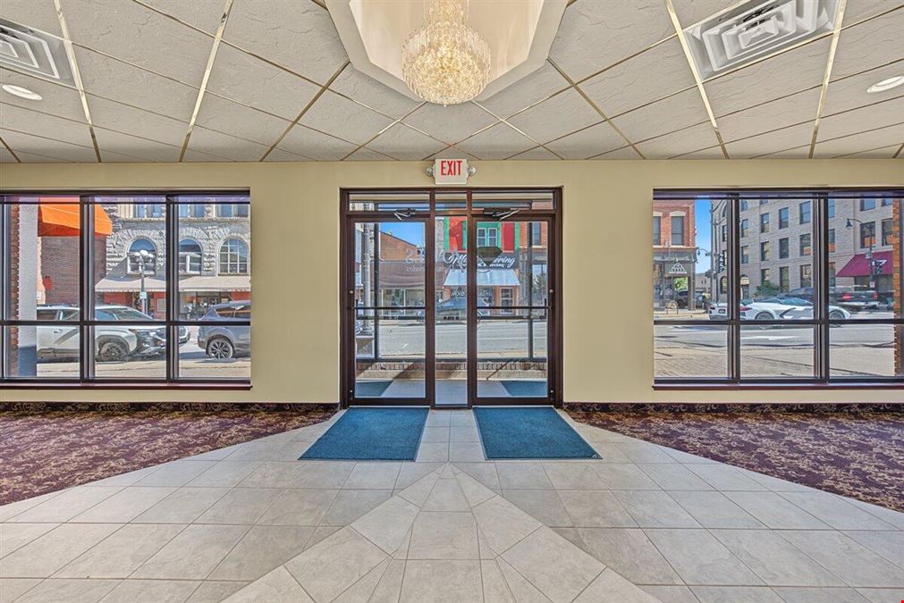 324 Main St, La Crosse, WI, 54601