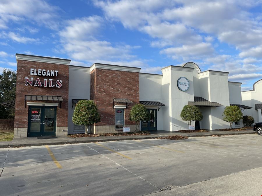 Grand Pointe Village Shopping Center