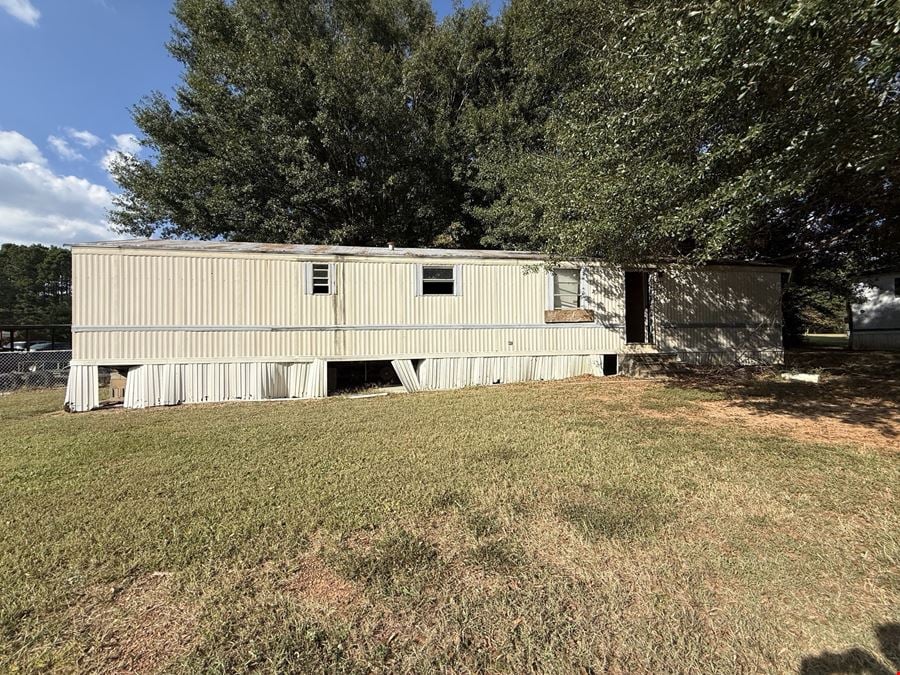 203 Cowtown Road