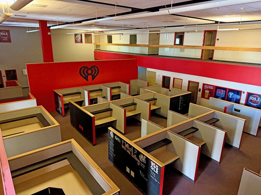 Former iHeart Radio Office/Flex Space