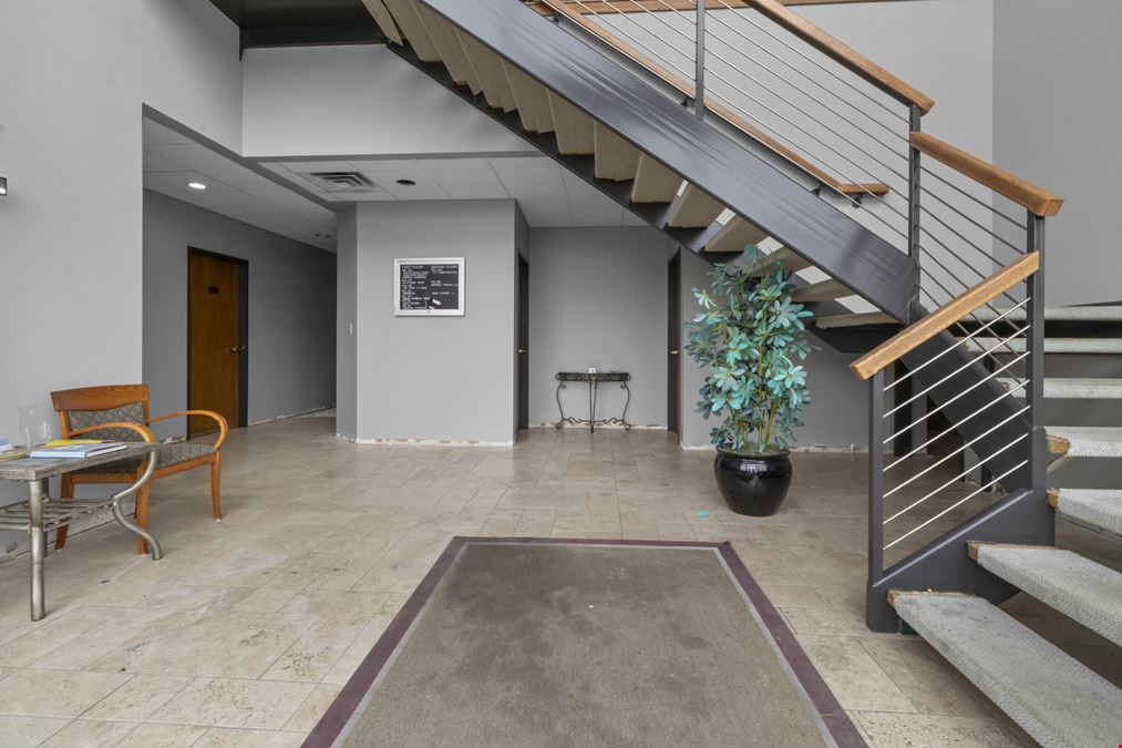 Central Carmel Office Suites