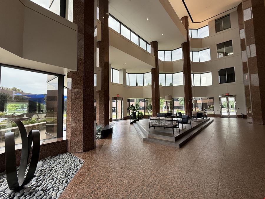 Crescent Center