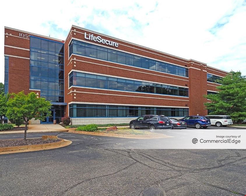 Lakes Office Building