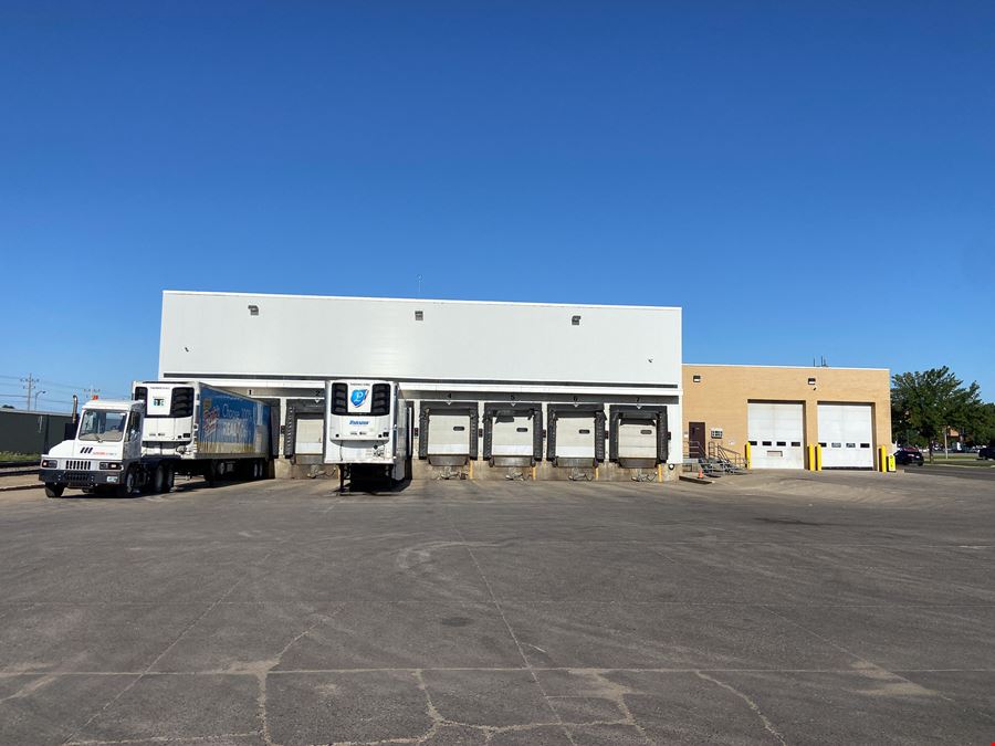 1207 & 1301 E Main Ave