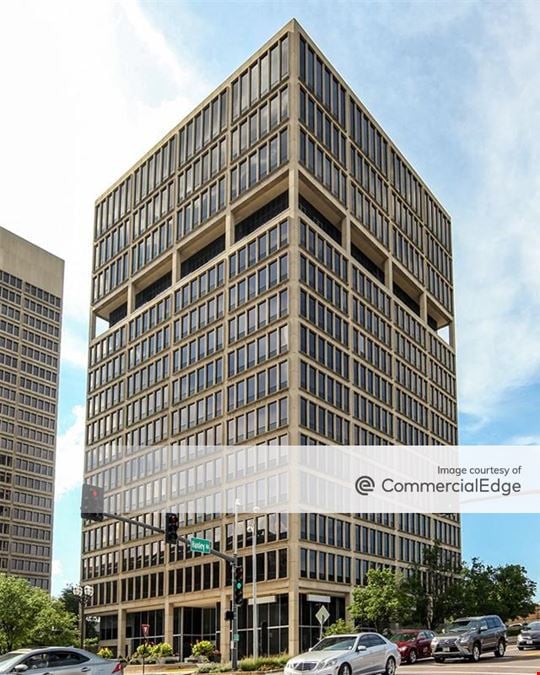 Pierre Laclede Center I