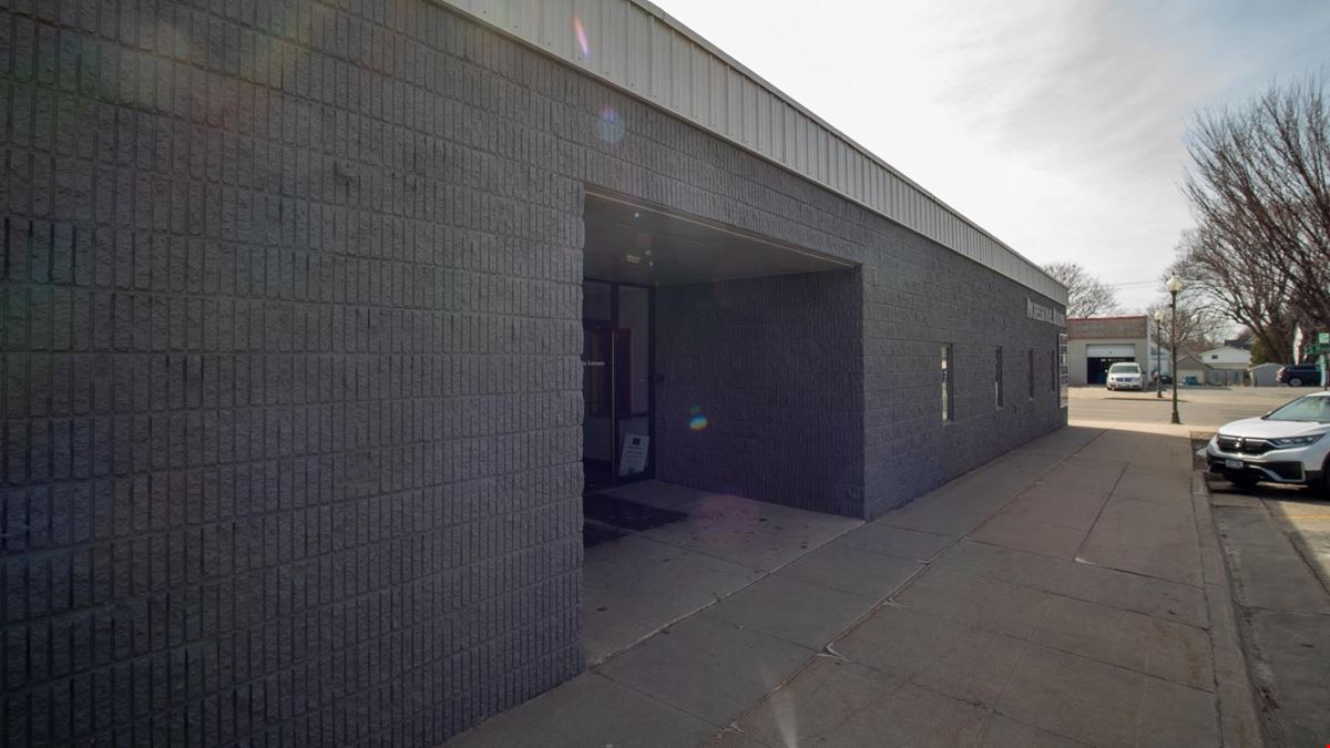 	Professional Office Building