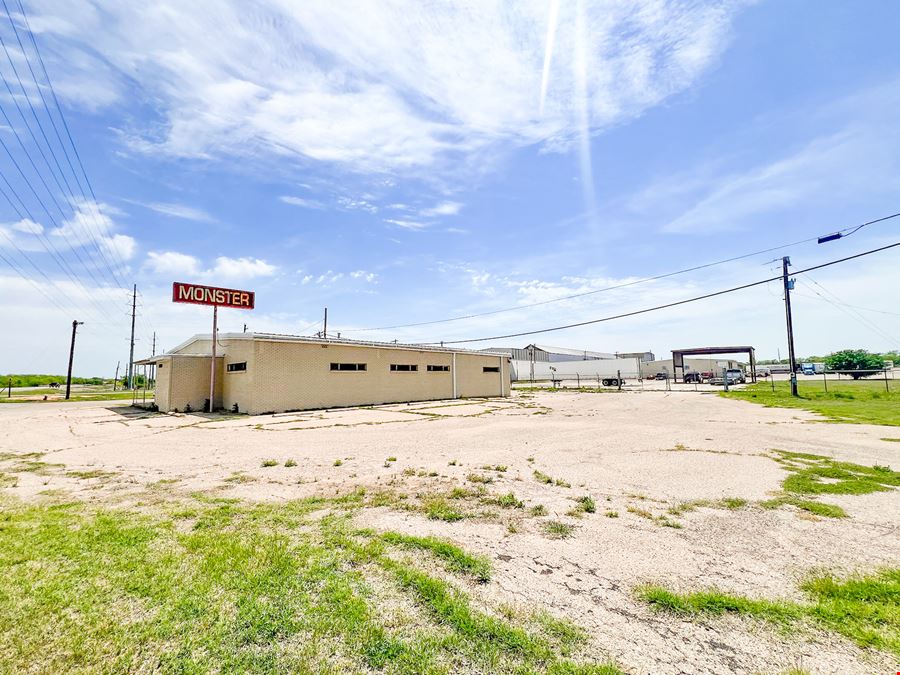 2601 E HWY 80, Bldg. A