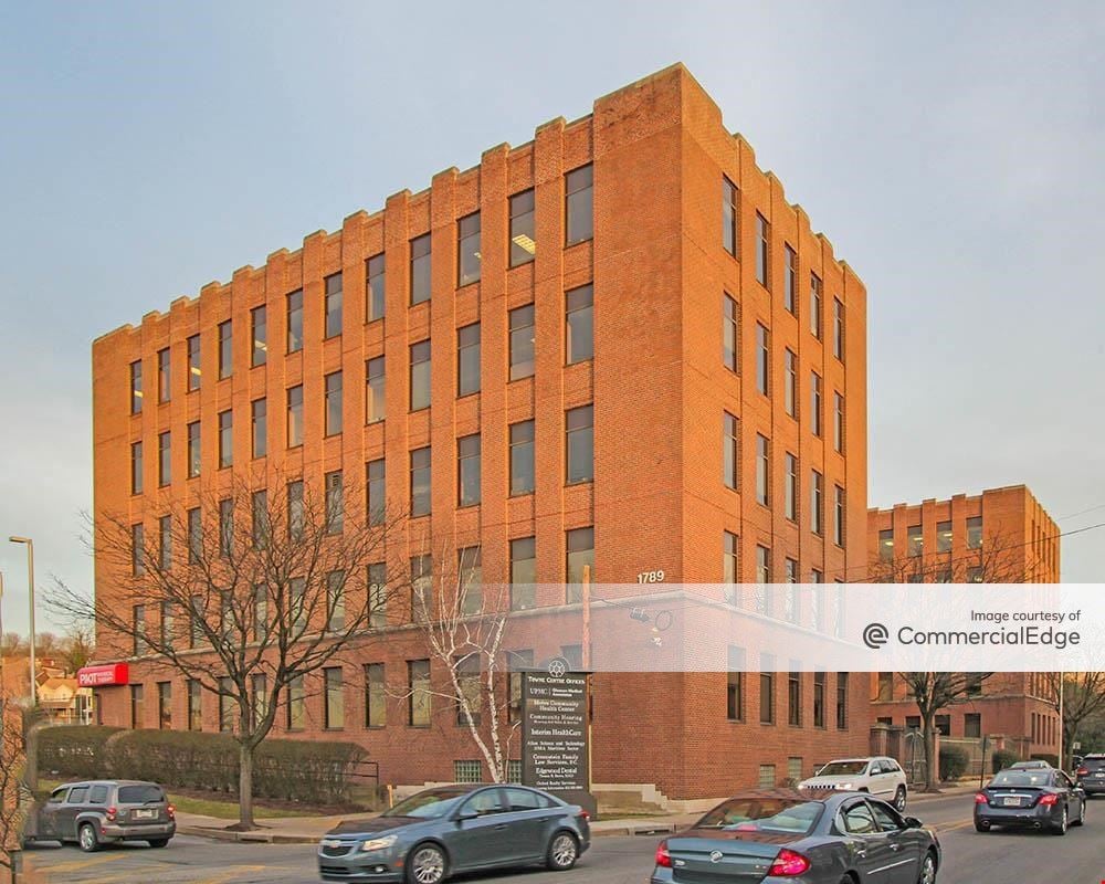 Towne Centre Offices