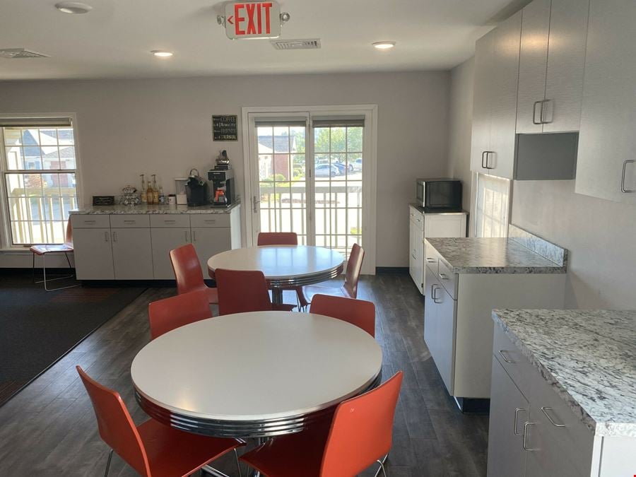 Brandon Two-Story Office | Owner-User Available January 2027