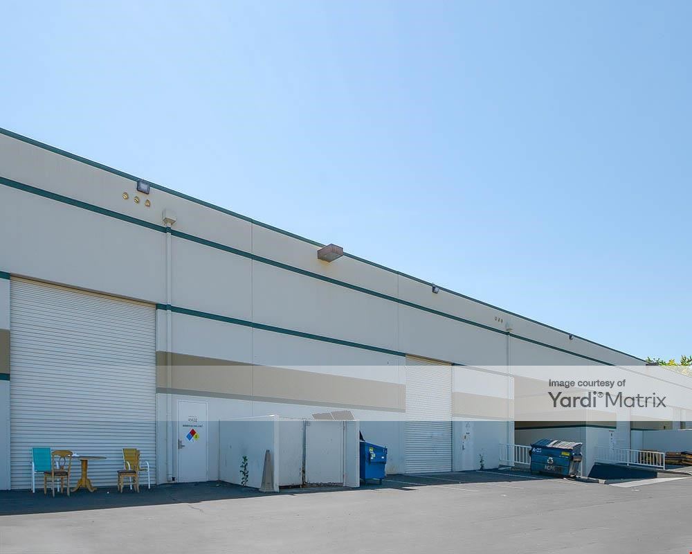 Fremont Business Center - Buildings 1-5