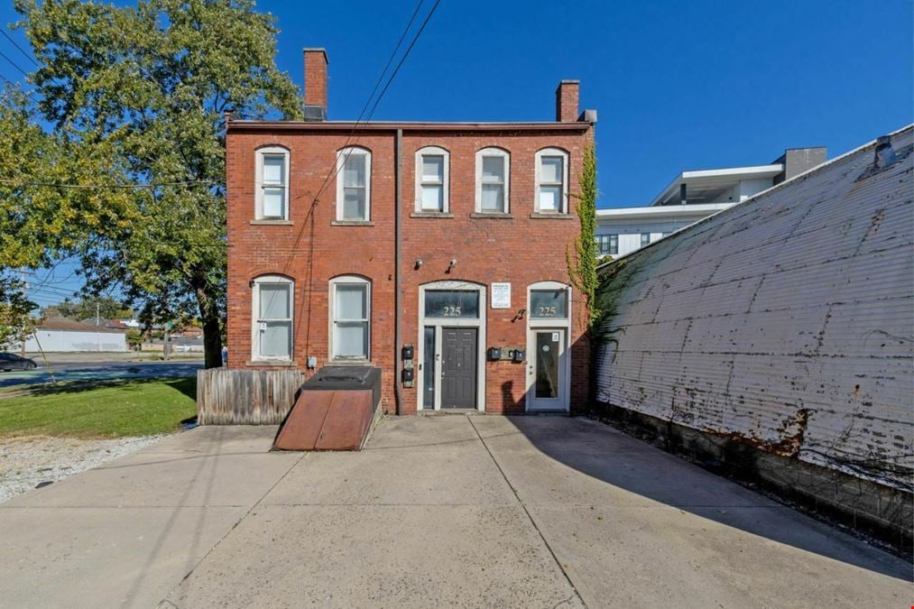 225 E 5th Ave