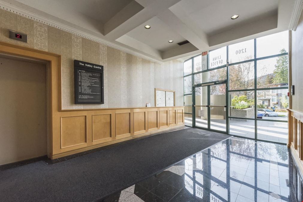 1200 Lynn Valley 