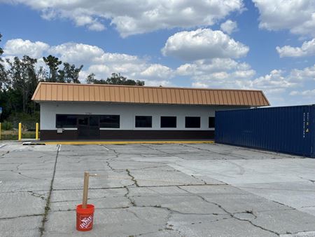 Preview of Retail space for Sale at 2790 N Tamiami Trl