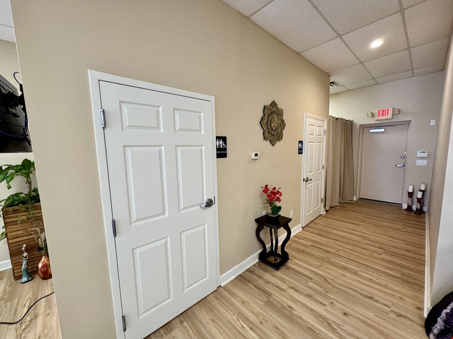 Ormond Beach US1 Office / Retail - 1,366 SF