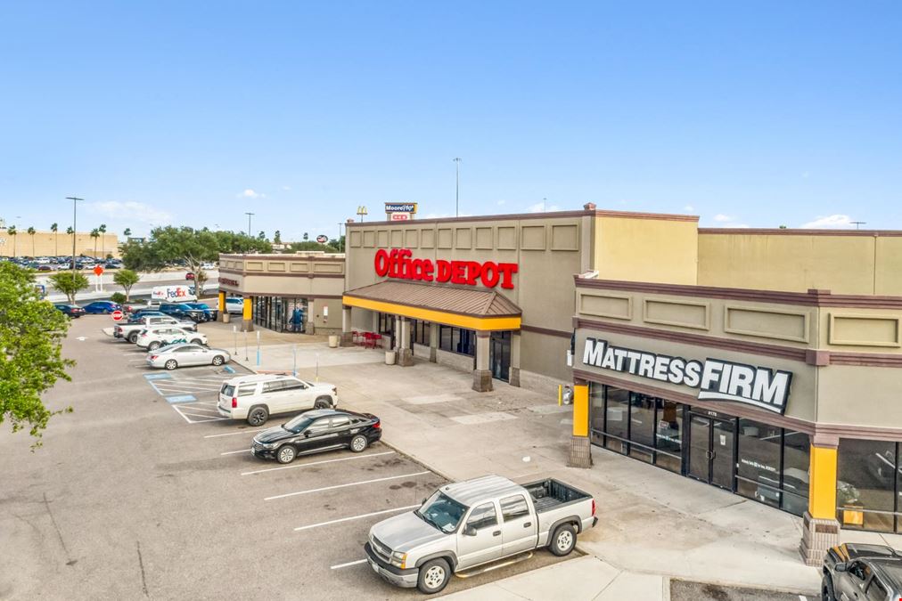 Moore Plaza