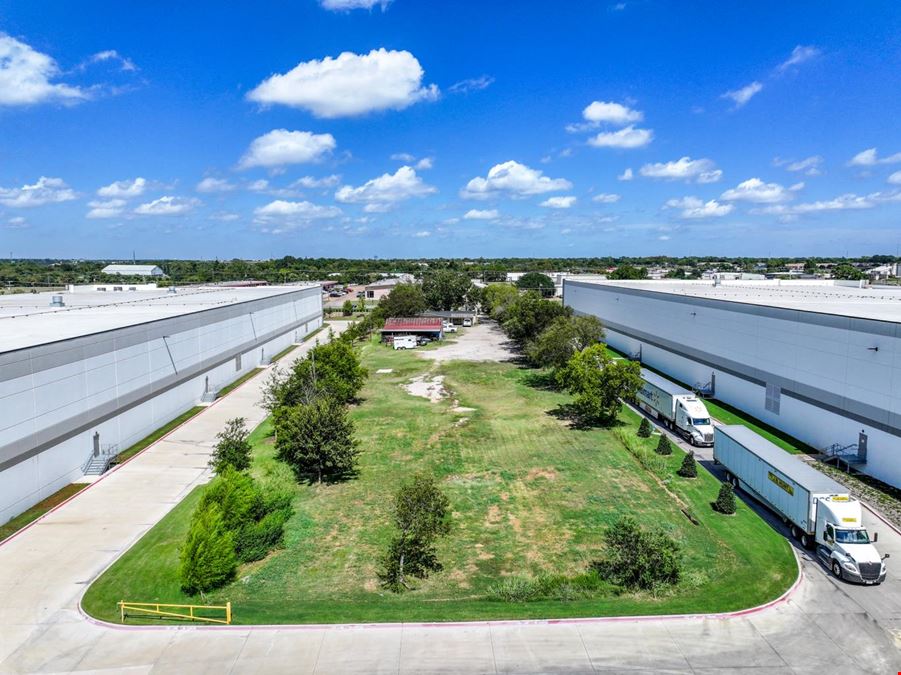 1134 Military Pkwy, Mesquite, TX