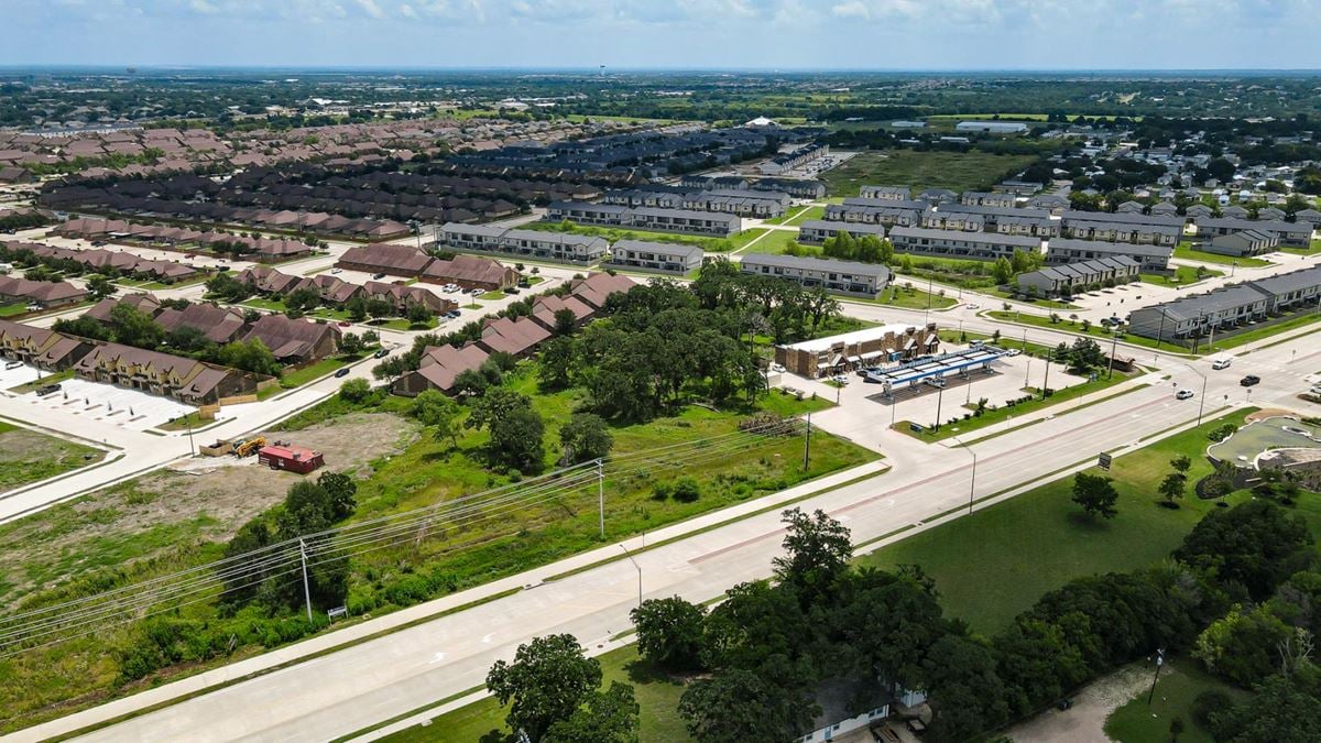 ± 3.409 Acres | 750 Deacon Drive | College Station, TX