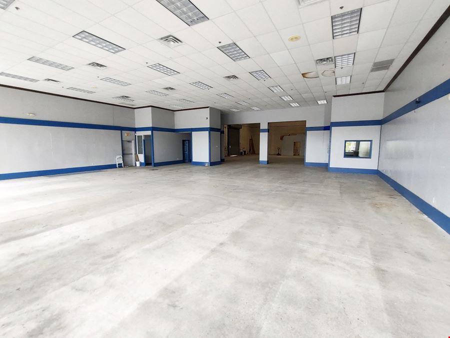 Freestanding WPB Retail with Signage