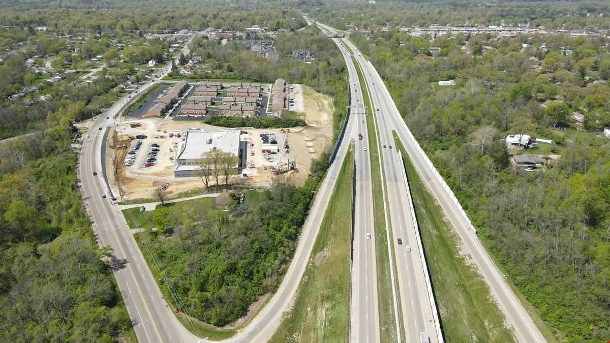 704-712 W Galbraith Rd. 
