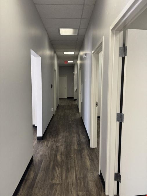 Office/Retail For Lease!!