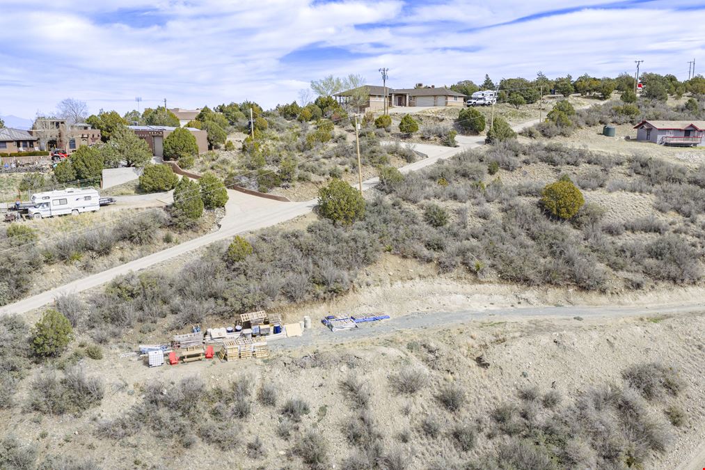 745 E Sky Terrace Dr
