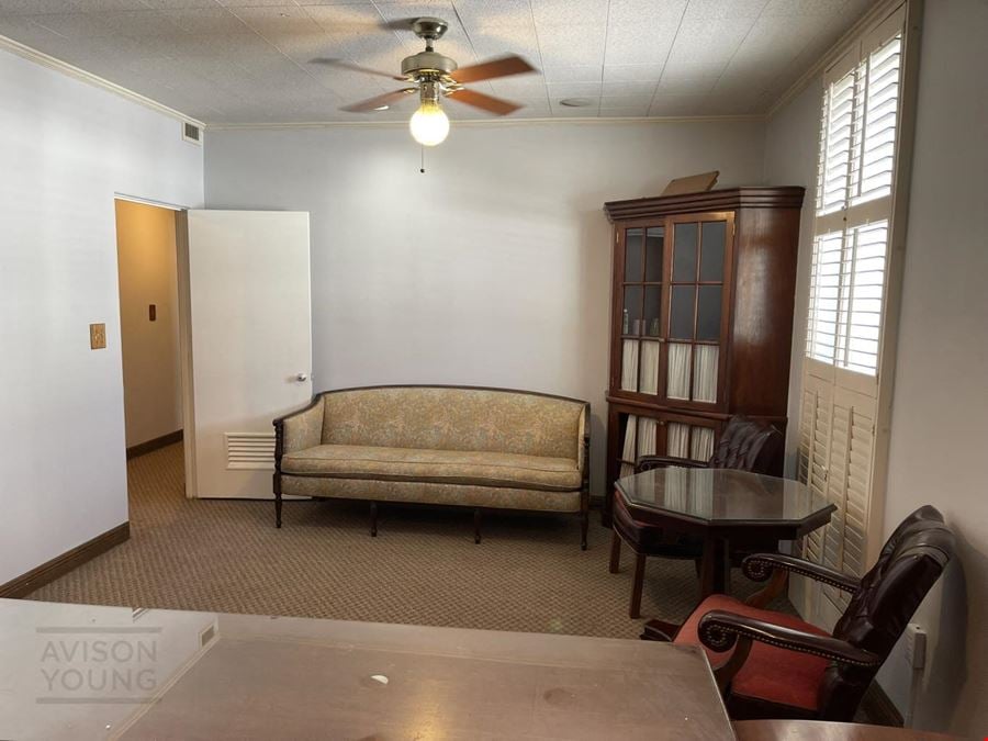211 N Magnolia Avenue