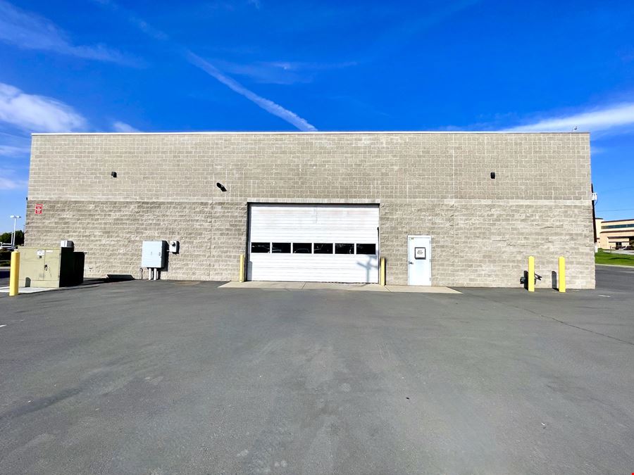 Flex/Retail  Space