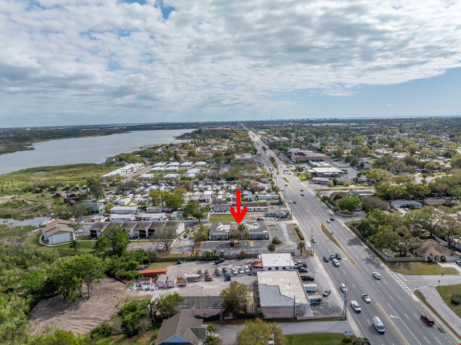 9911 Seminole Blvd