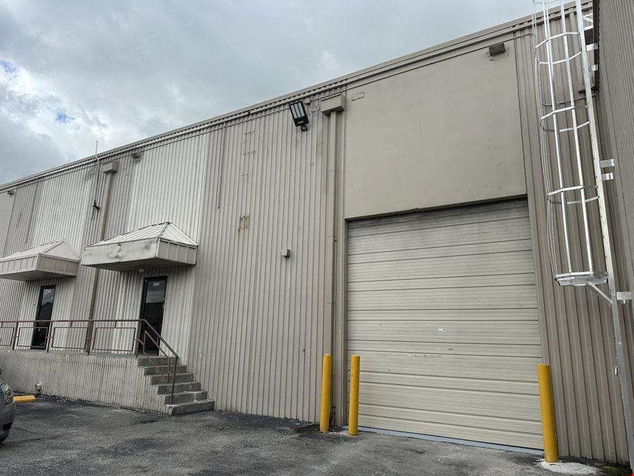 2860 NW 72nd Ave