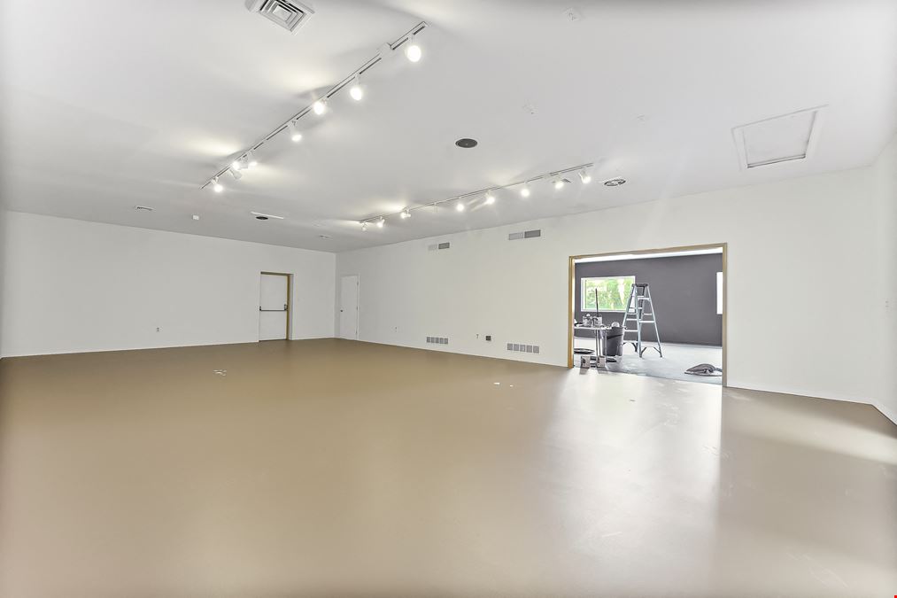 Mixed Use Flex/Res Income Opportunity