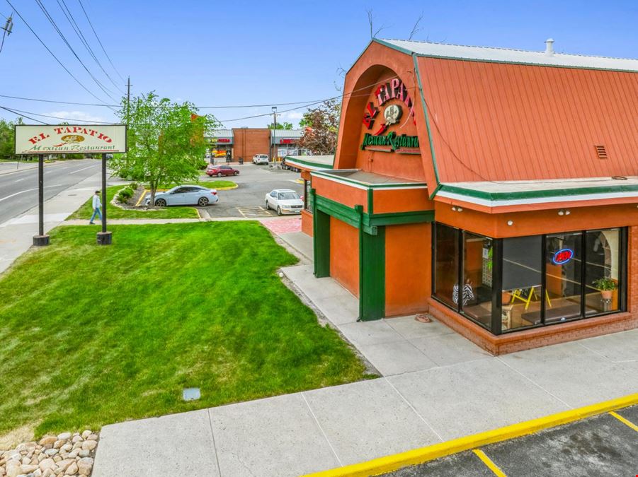Cottonwood Plaza