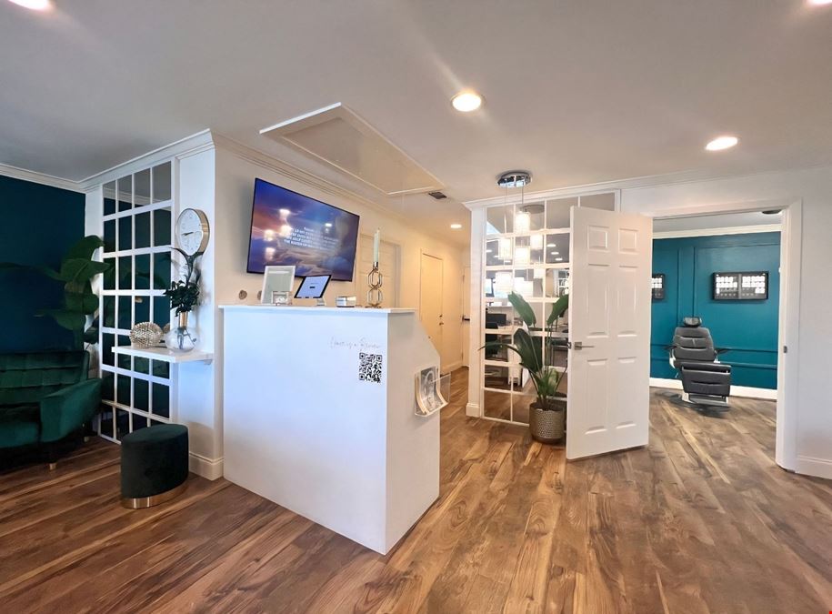 815 Lake Air Drive