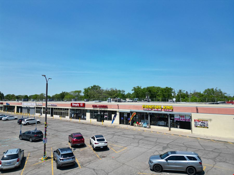 Joyland Shopping Center