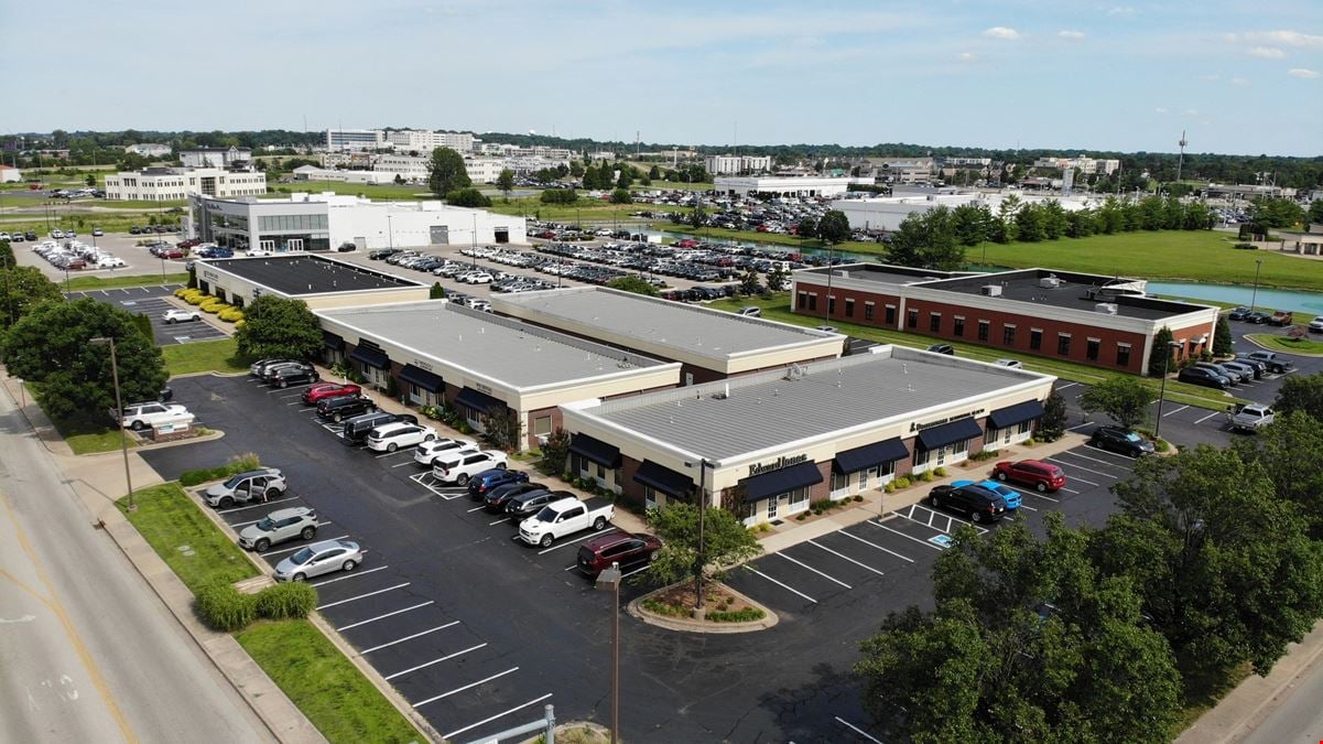 445 North Cross Pointe Boulevard