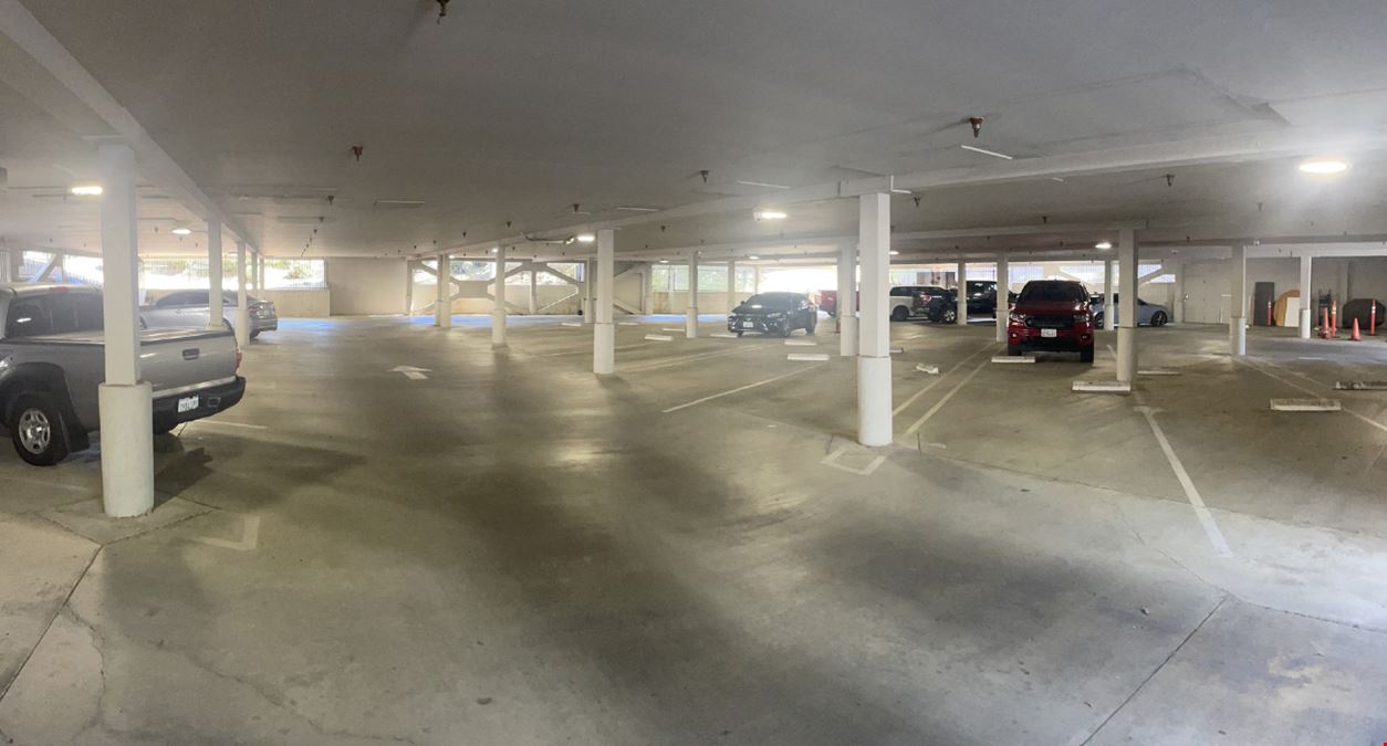 2580 W. Shaw Lane