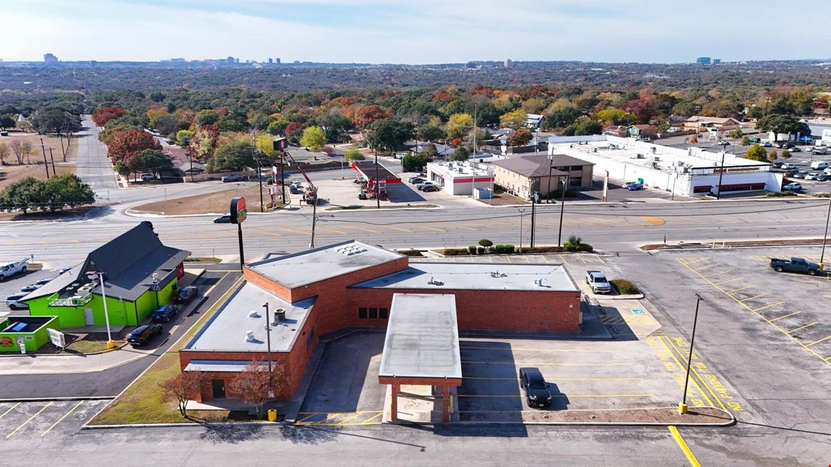 2335 – 2357 NW Military Hwy