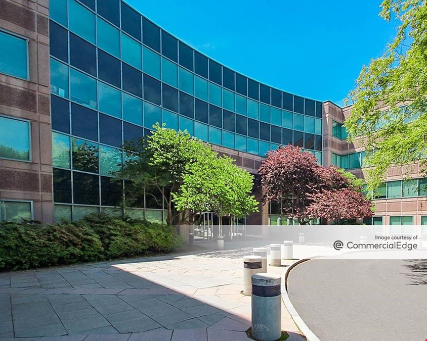 Great River Corporate Center