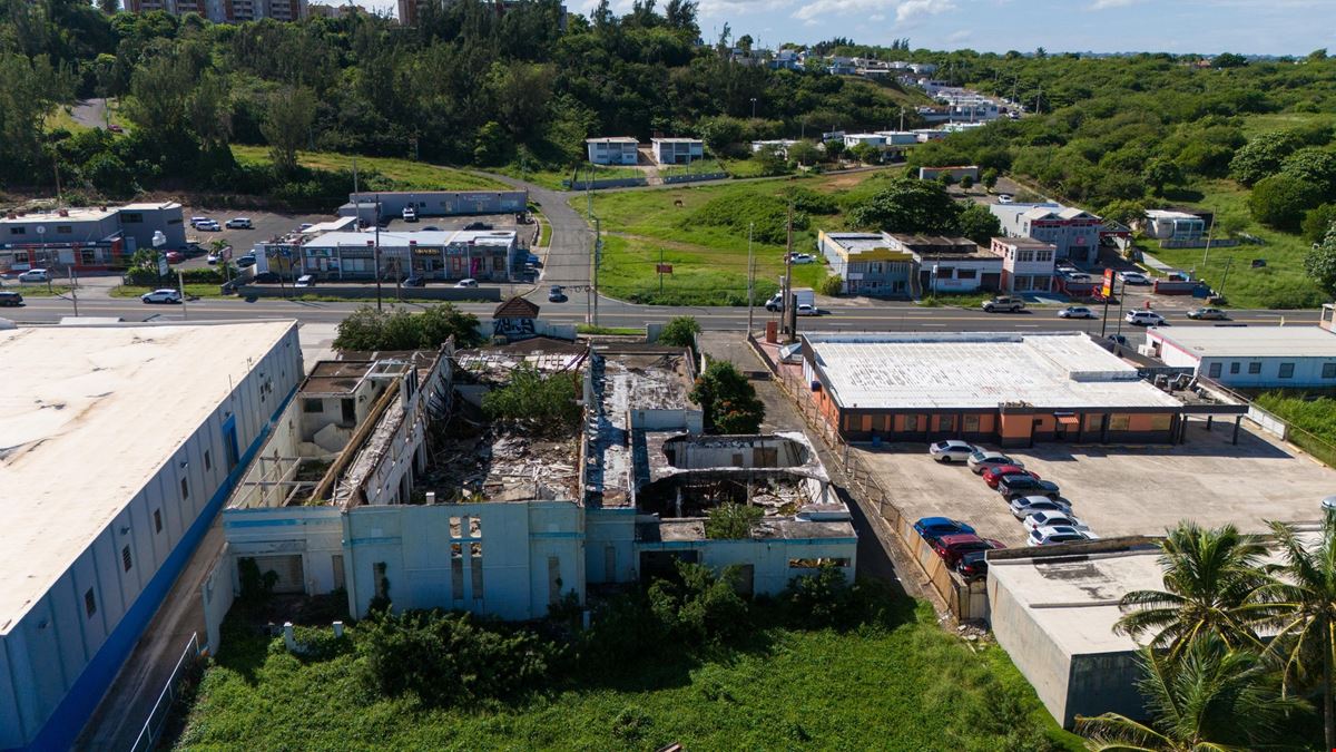 Commercial Property on PR-2, Arecibo - For Sale