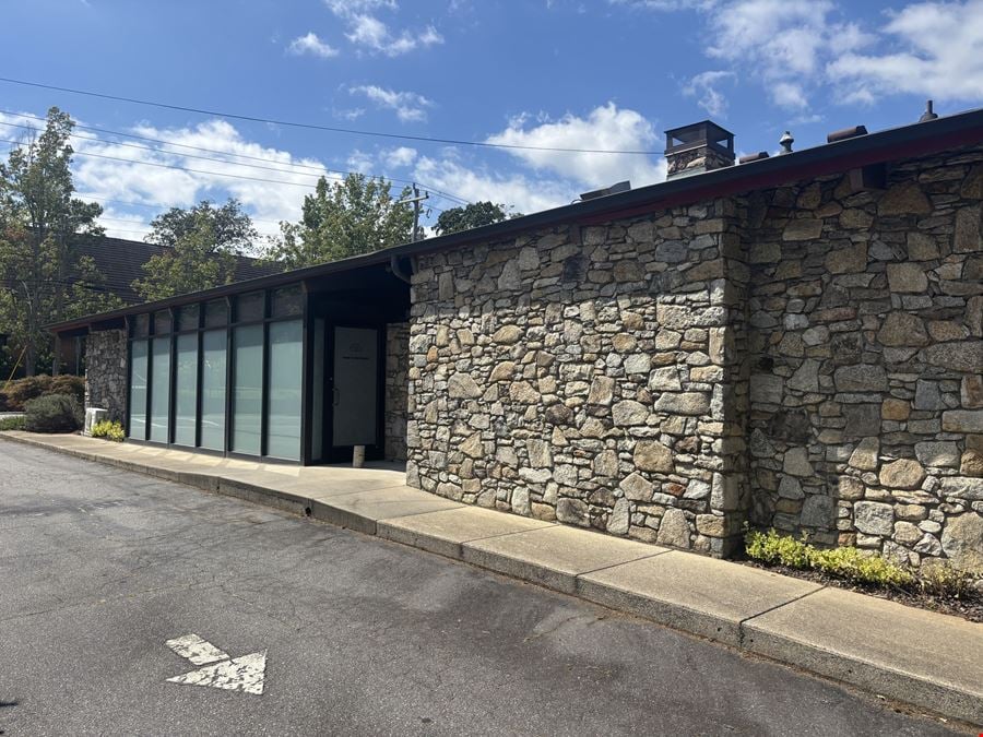 Retail Building Available in Downtown Black Mountain