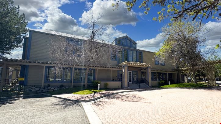 LAKERIDGE BUILDING