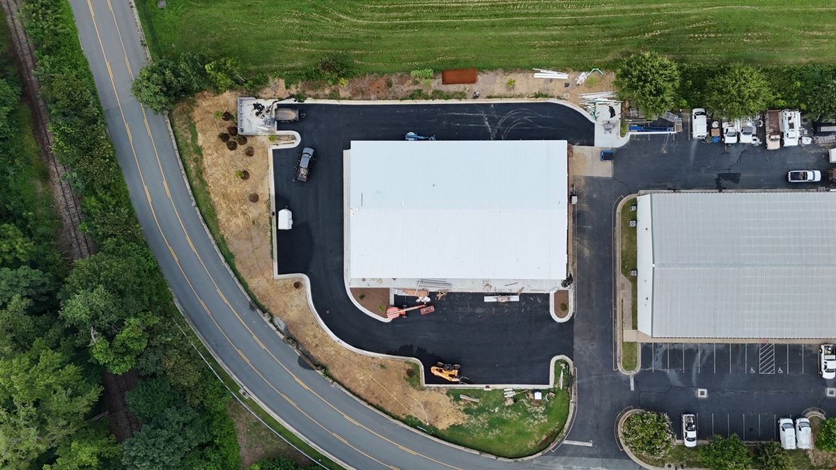 10,000 sf Flex Space