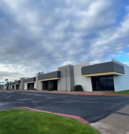 Preview of Industrial space for Rent at 320 S Nina Dr