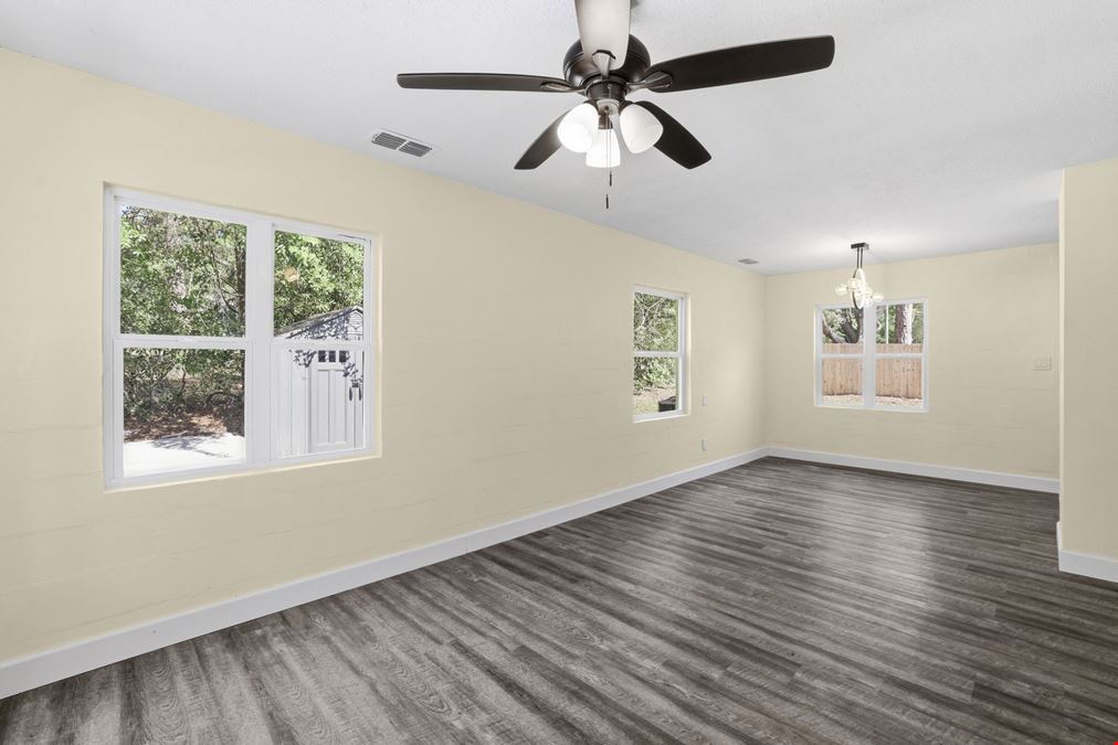 Private 4-Home Community - Single Family Homes Portfolio
