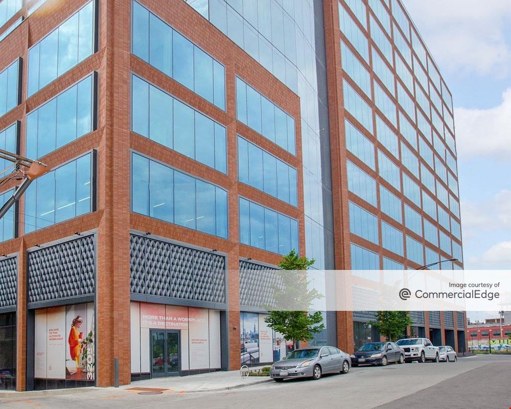 320 North Sangamon Street
