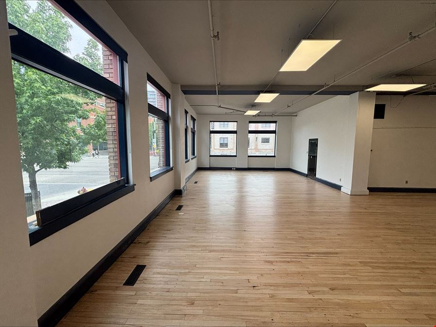 500 S 8th St