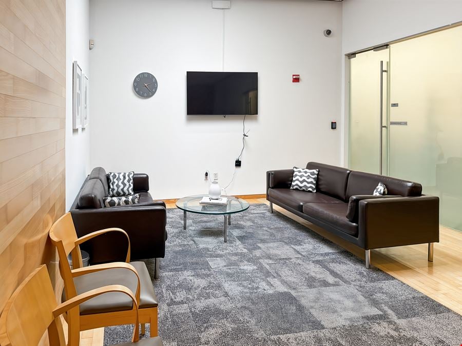 Regus - New York - Lenox Ave