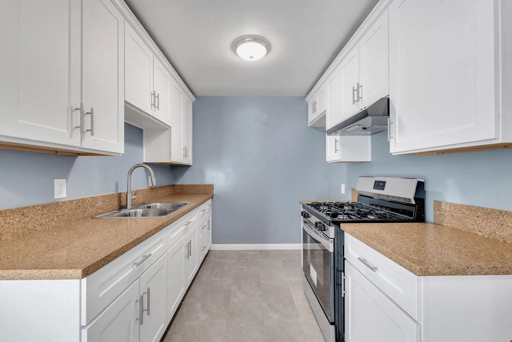 3320-3328 Woodbine St | 20 Units | West LA